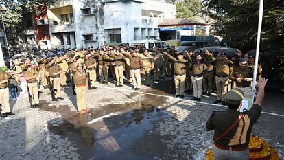 Republic Day 2024: उत्तराखंड में गणतंत्र दिवस की धूम, देशभक्ति में डूबी देवभूमि; तस्वीरों में देखें खास झलक Republic day 2024 india: Republic Day celebration in Uttarakhand