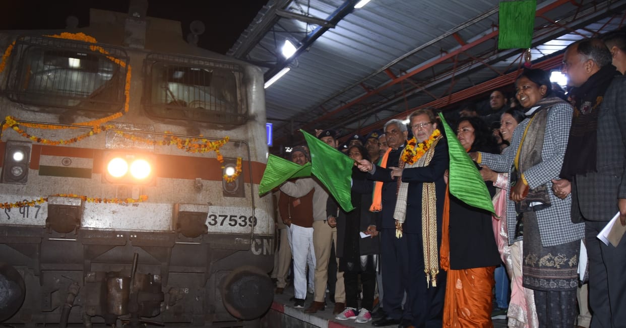 Haryana: Train going to Ayodhya leaves from Rohtak, MP shows green flag
