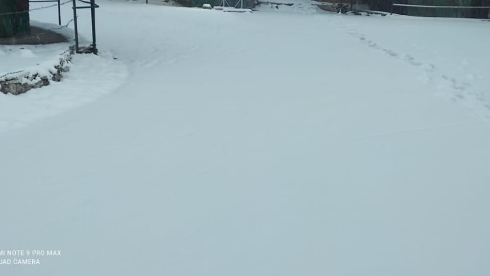 jammu kashmir weather update: snowfall in hilly rain in plain sunshine in some areas