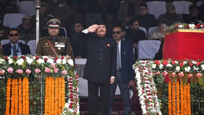 republic day 2024 jammu kashmir: lg manoj sinha unfurled National Flag at ma stadium jammu