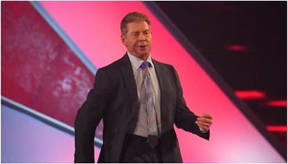 Vince McMahon: WWE के संस्थापक विंस मैकमेहन पर लगे गंभीर आरोप, पूर्व कर्मचारी ने यौन शोषण-तस्करी का आरोप लगाया Serious allegations on WWE founder Vince McMahon, former employee accused sexual exploitation and trafficking