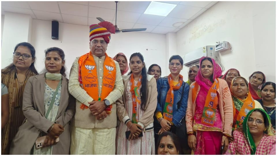 Ajmer News Minister Suresh Rawat says Women becoming sel-reliant due to PM Modi policies
