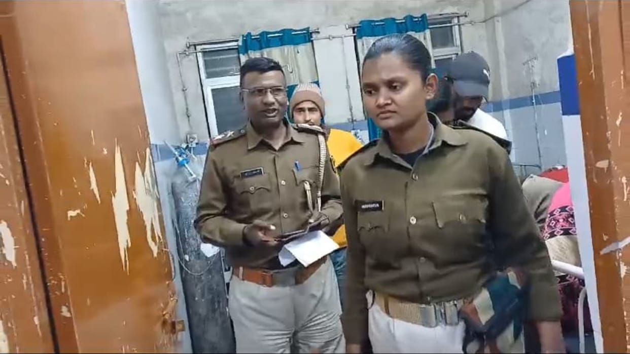Bihar Police failed to stop crime in aurangabad.Brother shot brother and sister-in-law; brother's death
