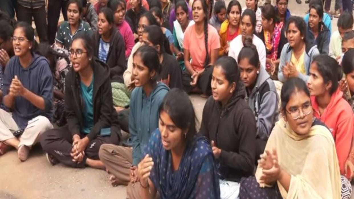 hyderabad osmania university pg girls hostel students stage protest over security lapses