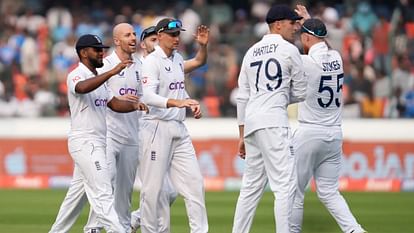 IND vs ENG Test: चौथे टेस्ट के लिए इंग्लैंड की प्लेइंग-11 घोषित, वुड-रेहान बाहर, इन दो खिलाड़ियों को मिली जगह IND vs ENG Test: England's playing-11 declared for 4th test, Wood, Rehan out, Robinson, Bashir gets place