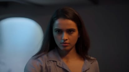 Karmma Calling Review in Hindi by Pankaj Shukla Raveena Tandon Ruchi Naraian Revenge Mike Kelly Hotstar