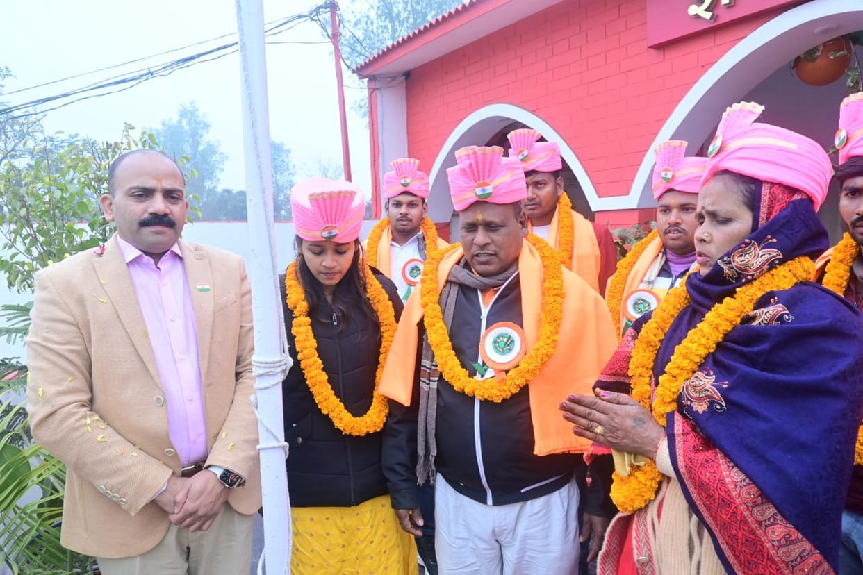 Neglected in the forests for 100 years, came for flag hoisting because of the Chief Minister