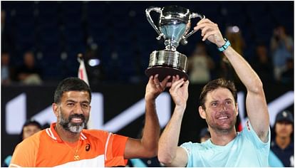 Australian Open 2024: ऐतिहासिक ग्रैंड स्लैम जीतने के बाद मालामाल हुए रोहन बोपन्ना, इनाम में मिले करोड़ों रुपये How Much Prize Money Did Rohan Bopanna Earn After Winning Australian Open 2024 Men's Doubles Title