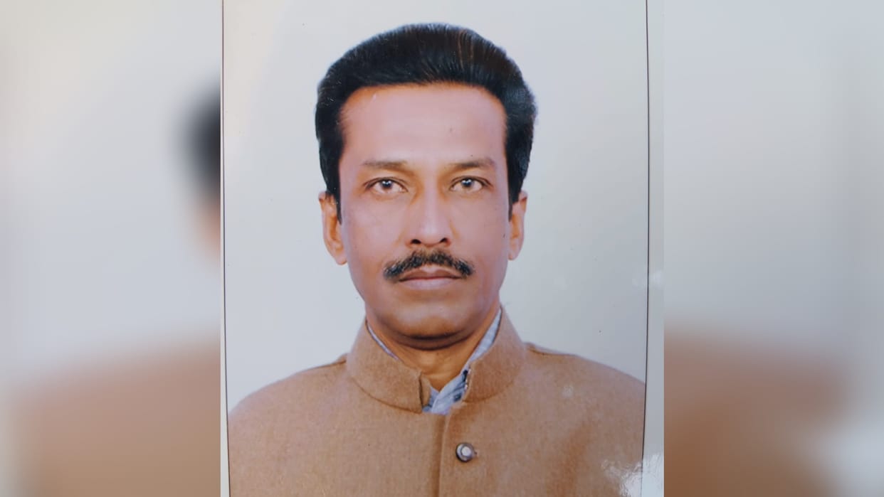 Showed his closeness to strangers, Arif introduced 600 unidentified dead bodies to their families.