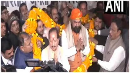 Bihar BJP form alliance with JDU Samrat Chaudhary Vijay Sinha to lead in Nitish Kumar led government news and