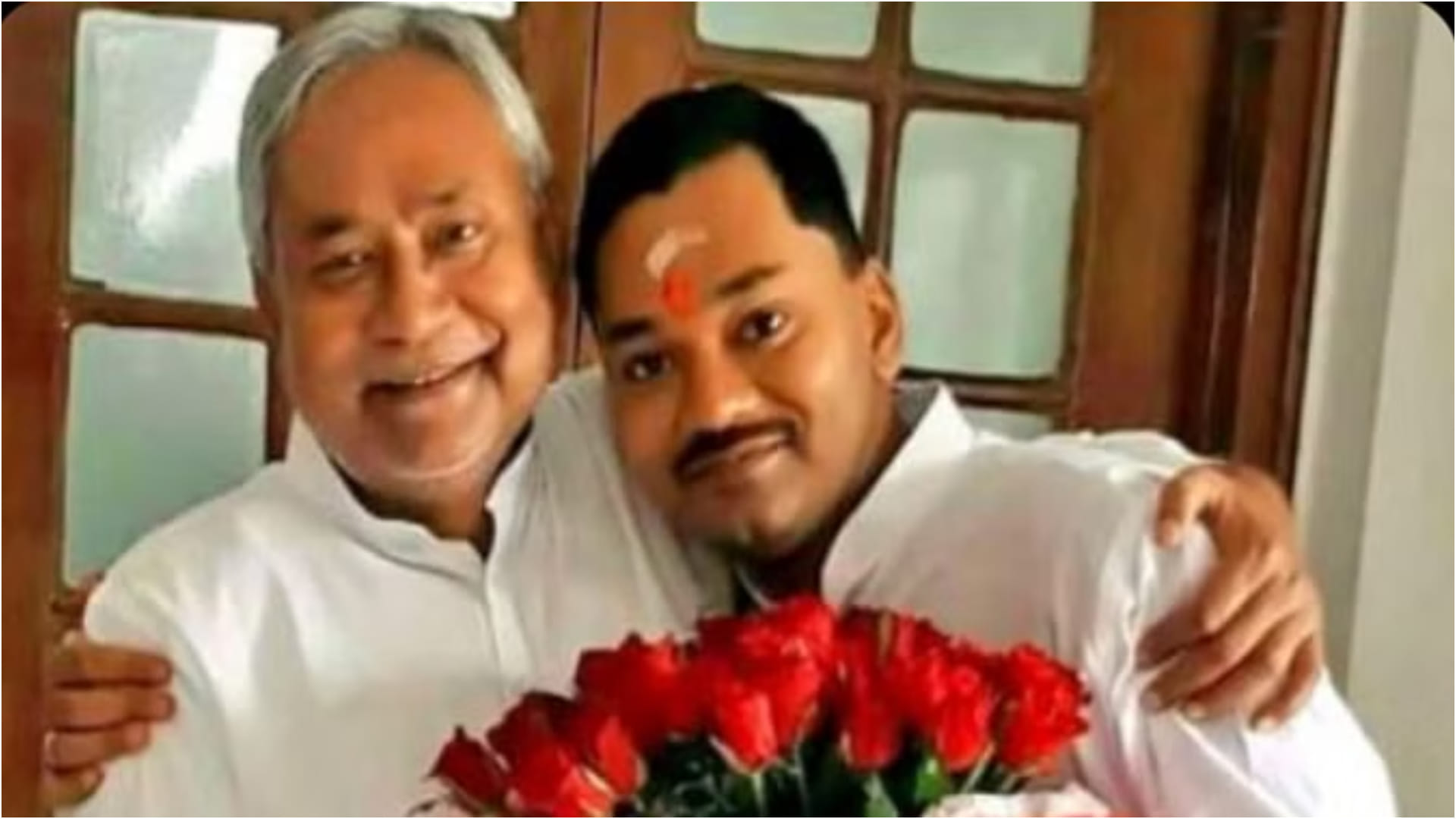 After Nitish Kumar's resignation from the post of CM, know about him and his family