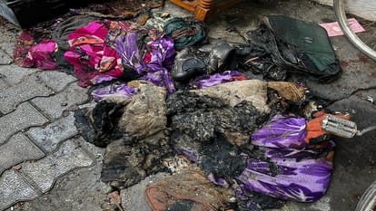 Moradabad: House caught fire due to sudden explosion in gas cylinder, three people burnt