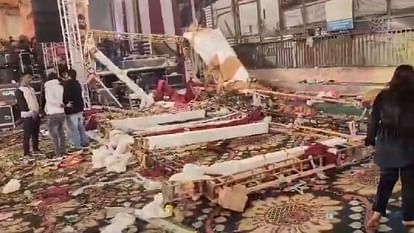 Delhi News: Stage Collapsed in Kalkaji Temple during Jagran 17 people injured, One woman died