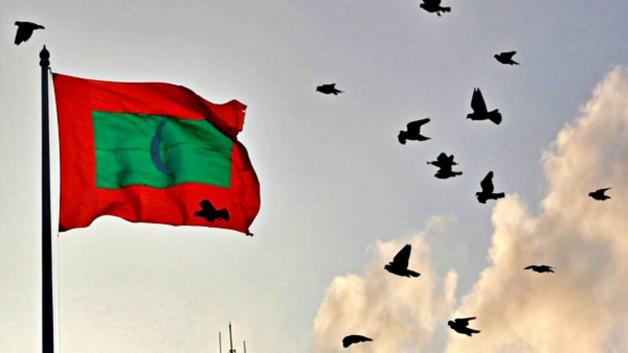 First batch of Indian military personnel operating helicopter leaves Maldives