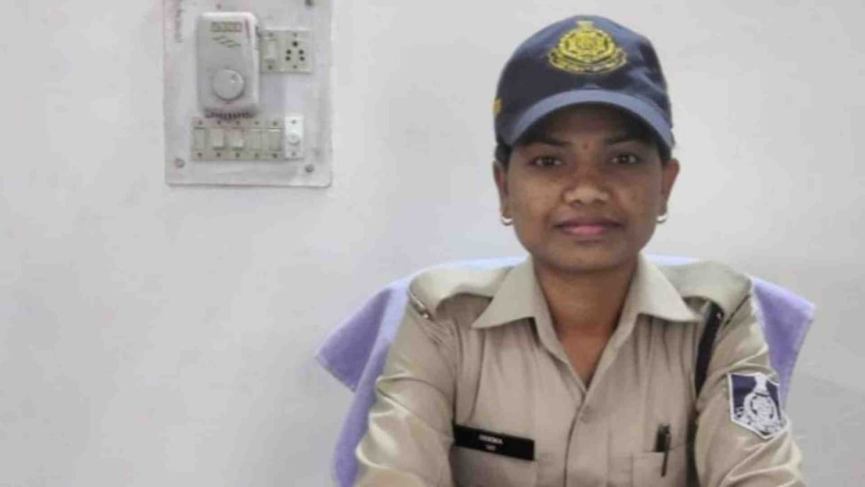 Pandhurna Accident: Female constable going to appear for exam dies in road accident