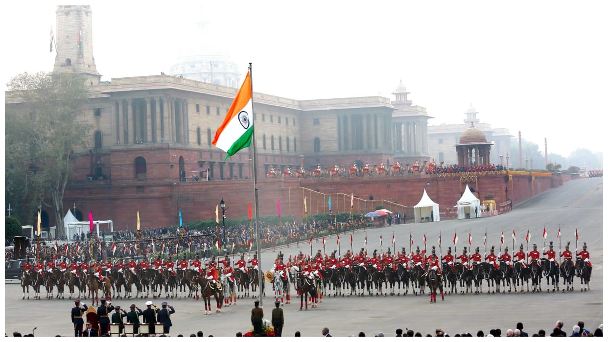 Beating retreat at Vijay Chowk conclusion of Republic Day celebrations Latest News Update