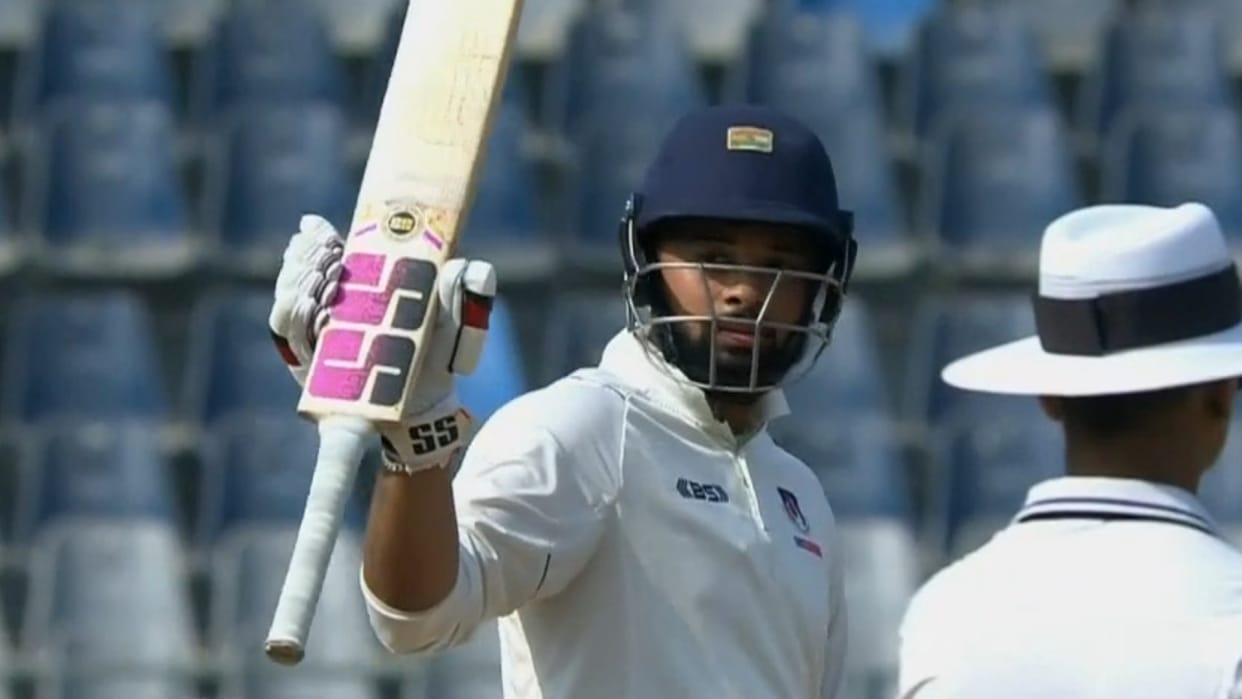 Ranji Trophy Uttar Pradesh thrilling win defeated 41-time winner Mumbai Aryan Juyal Karan Sharma shined