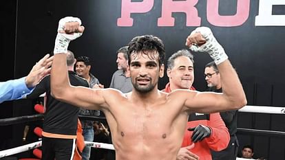 Boxer Mandeep Jangra won National Boxing Association intercontinental super featherweight title in America