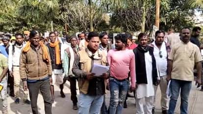 Guna News Providing vaccine delivery services for 16 years only Rs 125 for 30 km