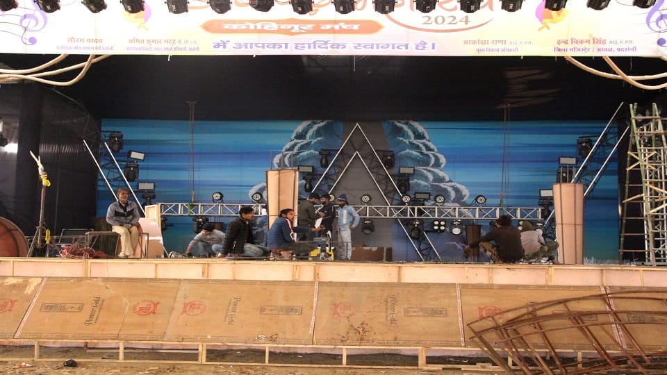 Preparations for Aligarh exhibition in full swing