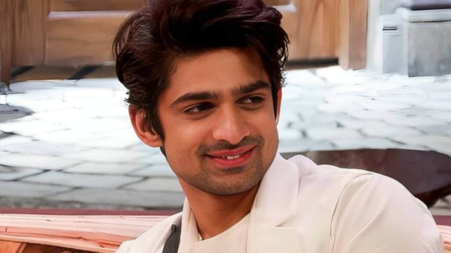 Munawar Faruqui celebrates victory of Bigg Boss 17 with his son Mikael video of father and son goes viral