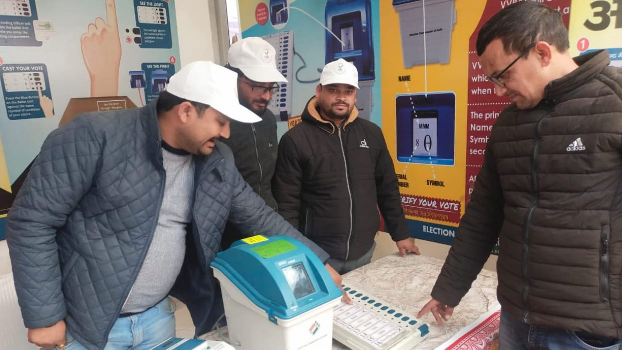 EVM-VVPAT are safe Election Commission is telling voters awareness campaign before elections Uttarakhand