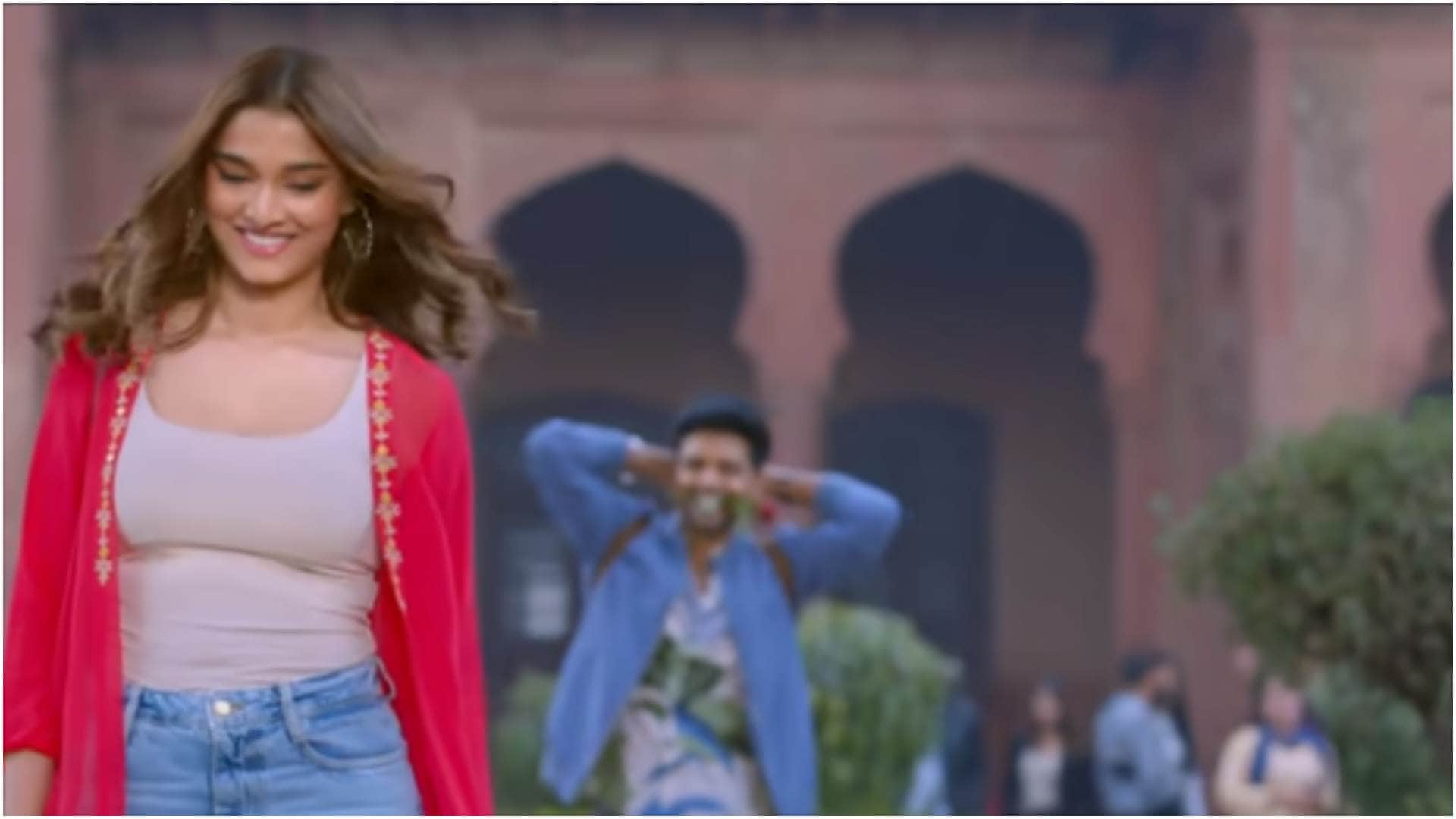 Kuch Khattaa Ho Jaay Teaser Out: Guru Randhawa saiee manjrekar and Ila Arun film