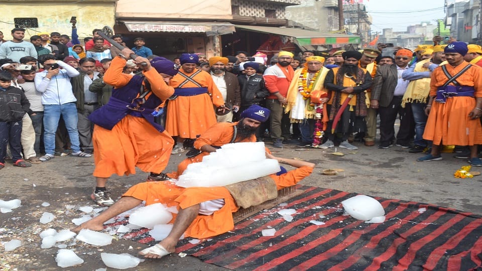 Nagar kirtan procession taken out on Guru Gobind Singh Prakashotsav