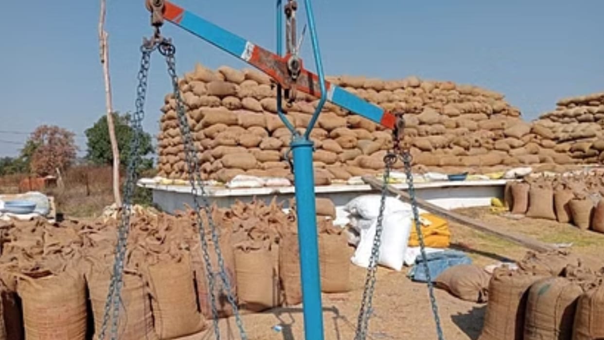 Chhattisgarh: 134 lakh metric tons paddy purchased in CG, 28 thousand 104 crore paid to farmers