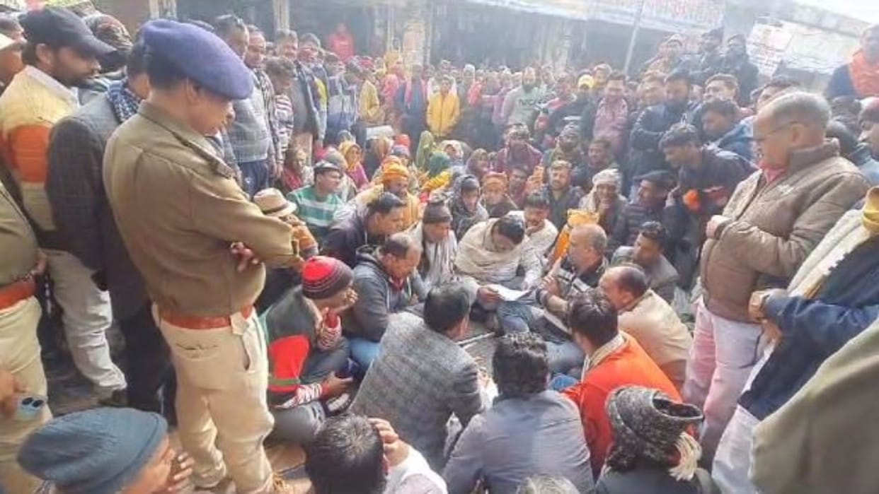 Rajasthan News: 2-day long protest over murder of tempo driver ends, agreement reached with administration