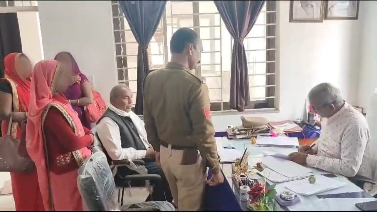 Gramin Bank branch manager accused of talking obscene things