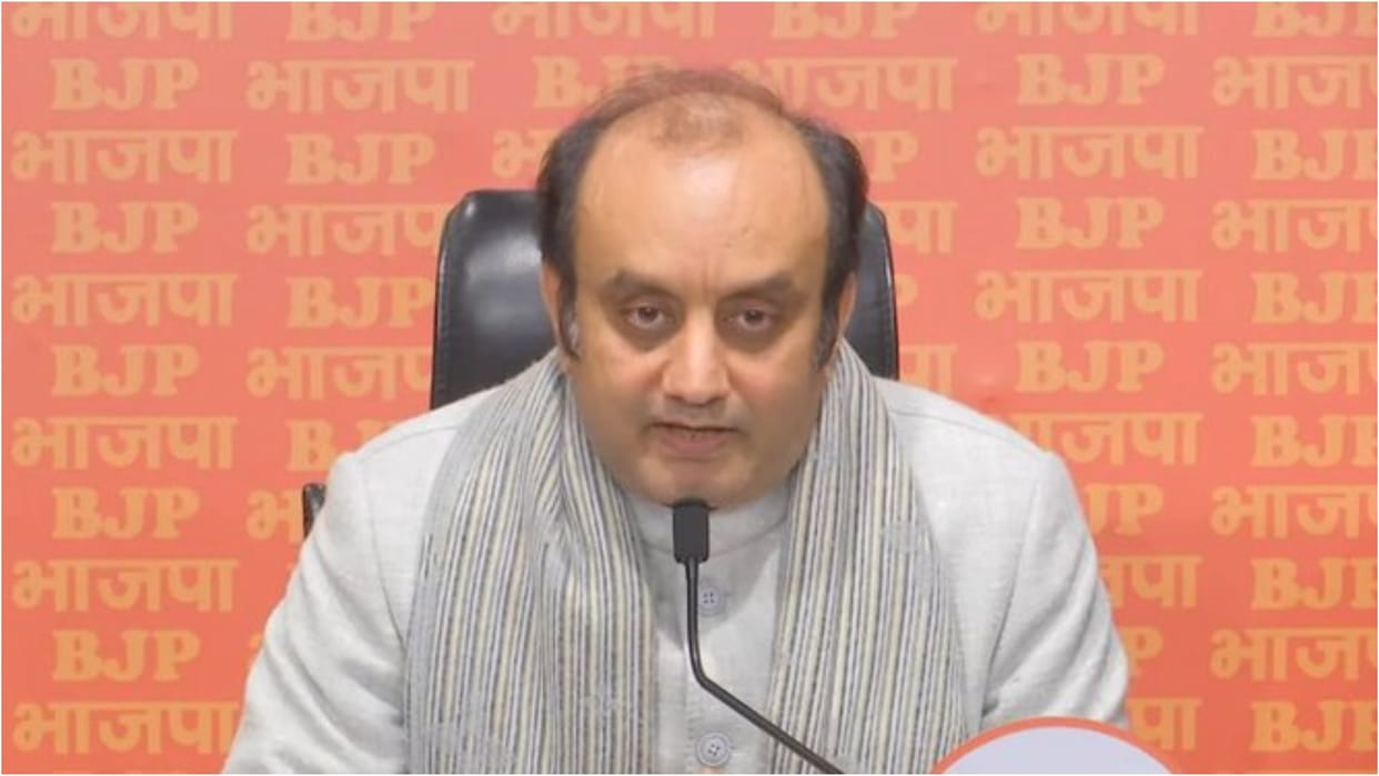 BJP on INDIA Maharally, said Not save democracy but save family, hide corruption rally