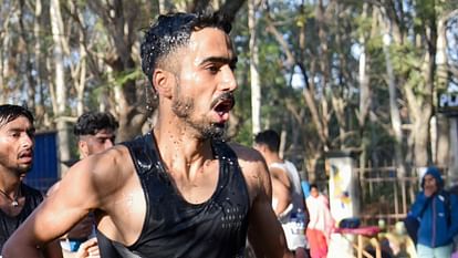 Akshdeep Singh breaks national record in 20km mens racewalking Suraj Panwar qualified for 2024 Paris Olympics