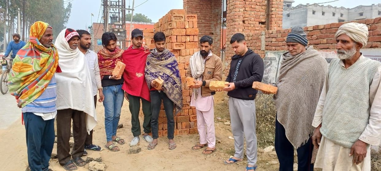 Villagers created ruckus against construction with yellow bricks in Baghpat