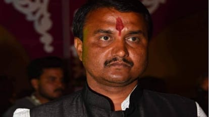 Bihar News : मुजफ्फरपुर में बिजनेसमैन की हत्या; घर लौट रहे थे, अपराधियों ने सिर में मारी गोली Bihar News: Businessman murdered in Muzaffarpur; While returning home, criminals shot him in the head