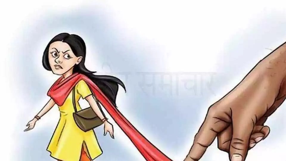 Uttarakhand News: Misbehavior with the couple when asked to remove the car in kashipur