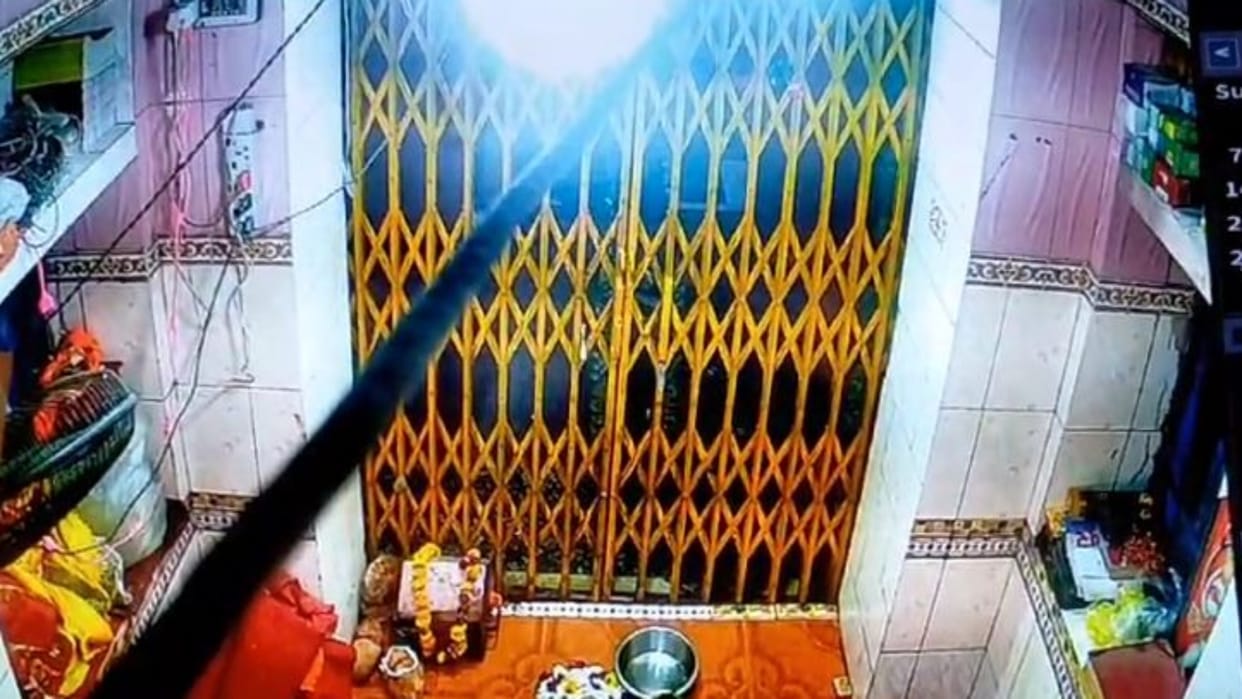 Bharatpur Thieves targeted a temple located in Nadbai town for 5th time