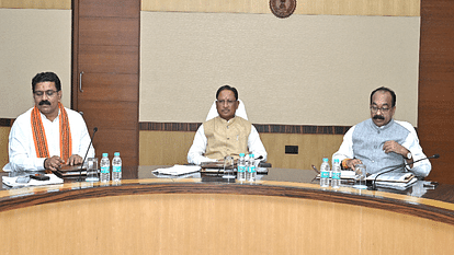 Mahtari Vandan scheme approved in Cabinet meeting with cm Vishnudev