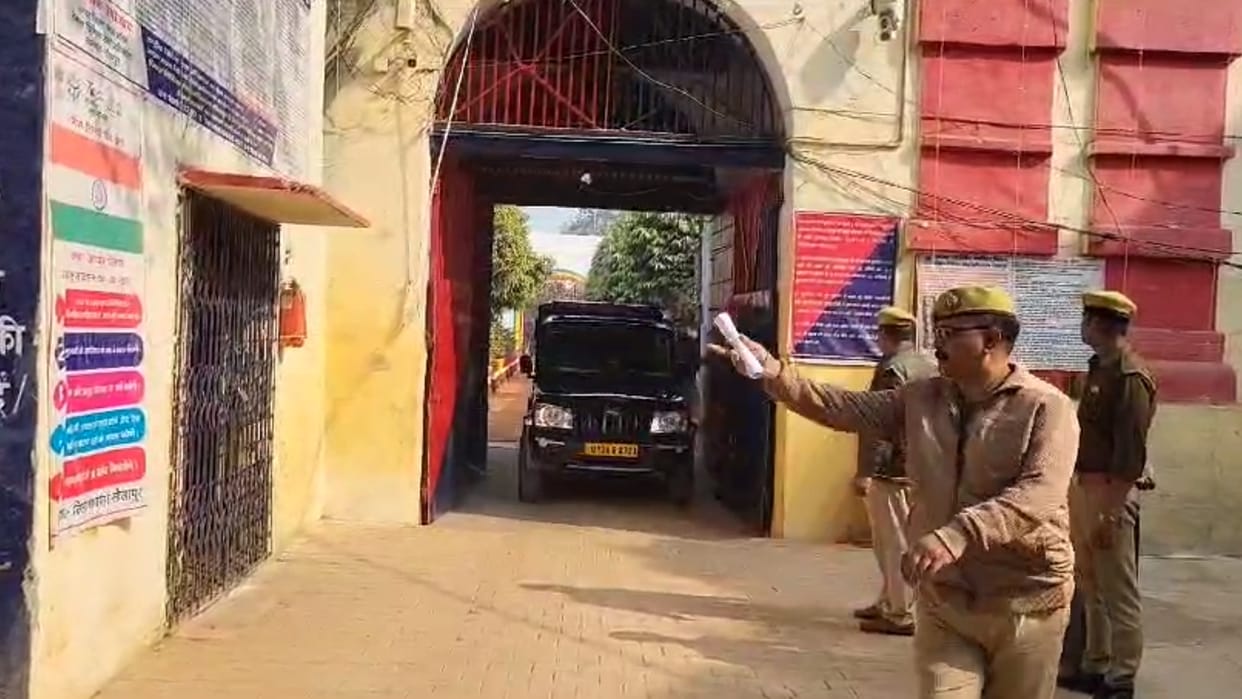 Azam Khan in Sitapur jail update.
