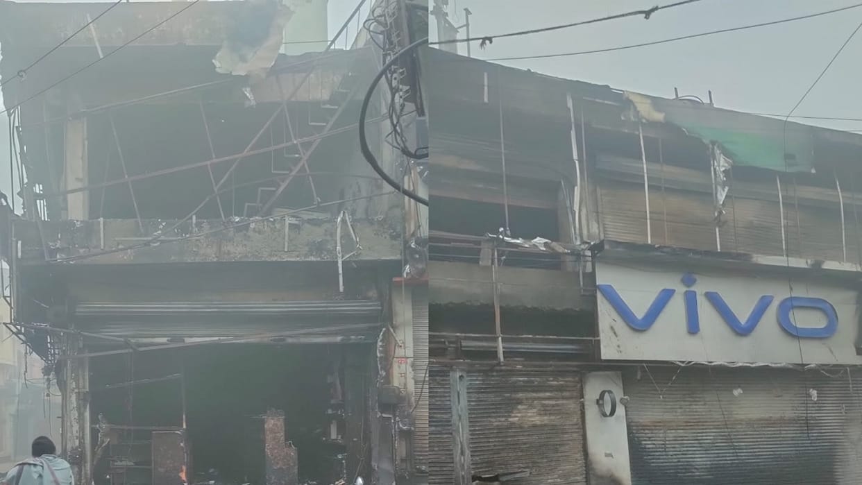 Fire breaks out in mobile shop in Jhajjar Fire brigade delayed in extinguishing fire, owner accused department