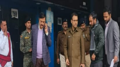 Bihar News 21.5 lakh rupees were withdrawn in lump sum from ATM of bank branch in Gopalganj