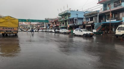 Nainital Snowfall: First snowfall of the season in Nainital
