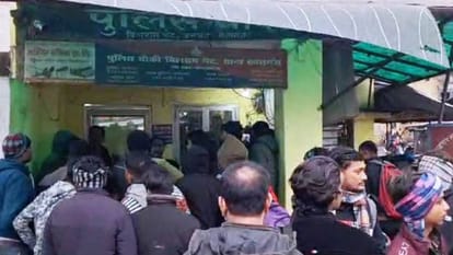 uproar at wedding ceremony organized by eunuchs in Kasganj