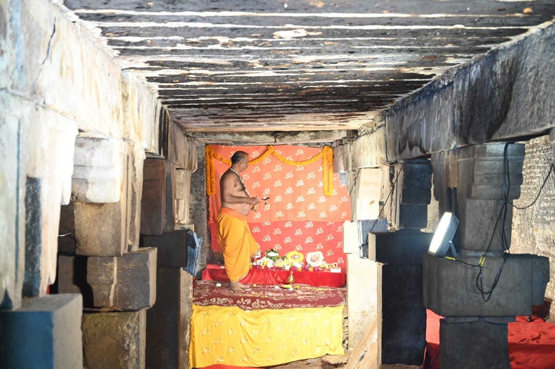 Gyanvapi Vyas Ji tahkhana repair roof permission sought from court
