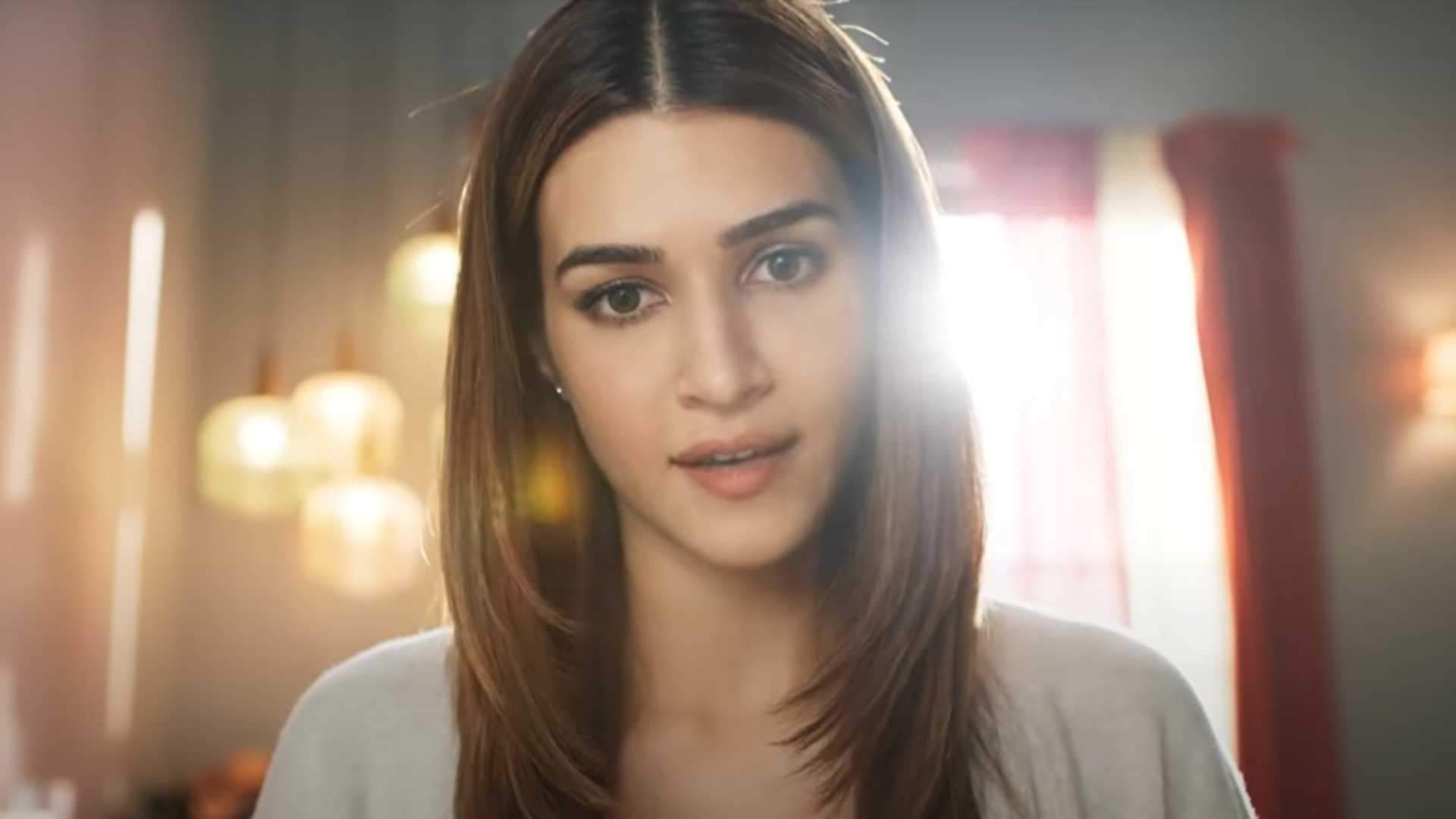 Kriti Sanon Interview share teri baaton mein aisa uljha jiya experience with dharmendra Dimple kapadia shahid