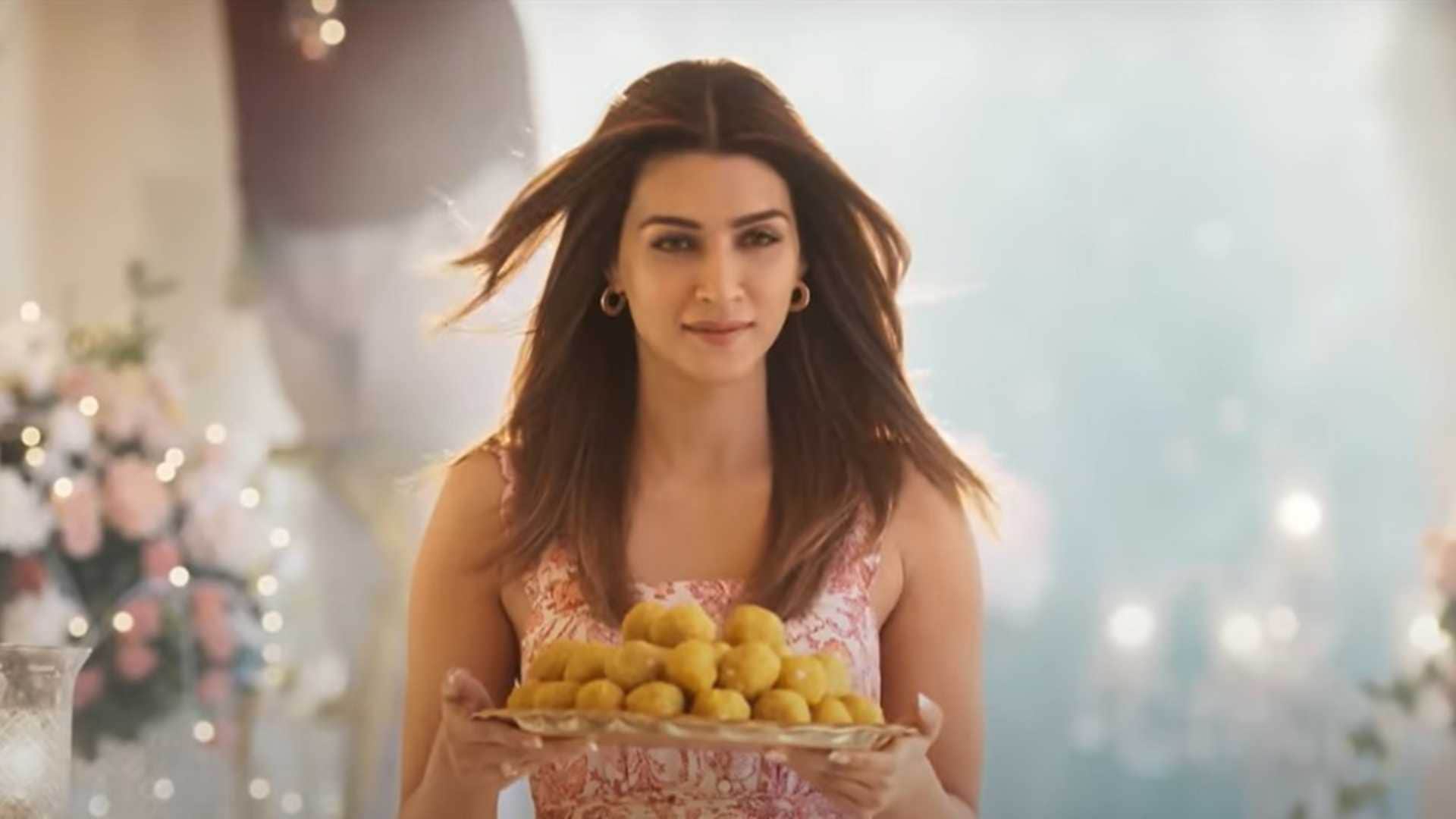 Kriti Sanon Interview share teri baaton mein aisa uljha jiya experience with dharmendra Dimple kapadia shahid