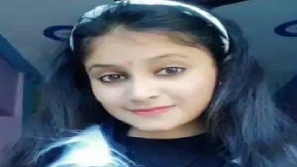 Bolero camper hits 12th class student in Rewari, vehicle dragged it for 20 meters, deceased was riding bike