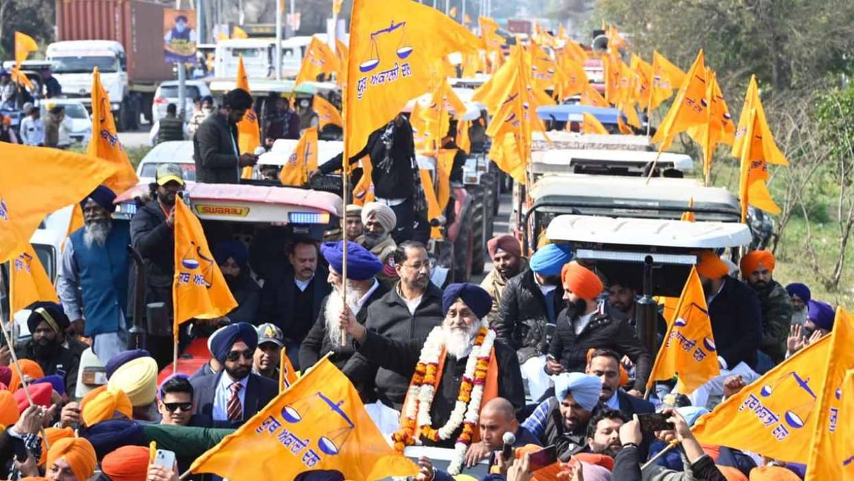 Sukhbir Singh Badal starts Punjab Bachao Yatra from Amritsar