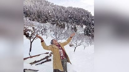 Himachal Weather Update Today: Heavy Snowfall in Shimla, Chamba Many Roads And Power Transformers Stalled