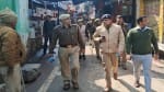 मस्जिदों के बाहर पुलिस फोर्स तैनात रही